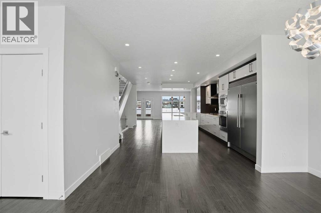 Single Family House for Sale in  Westmount Road NW West Hillhurst Calgary 