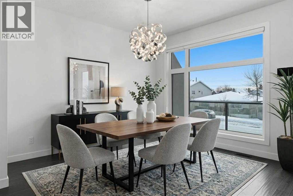 Single Family House for Sale in  Westmount Road NW West Hillhurst Calgary 