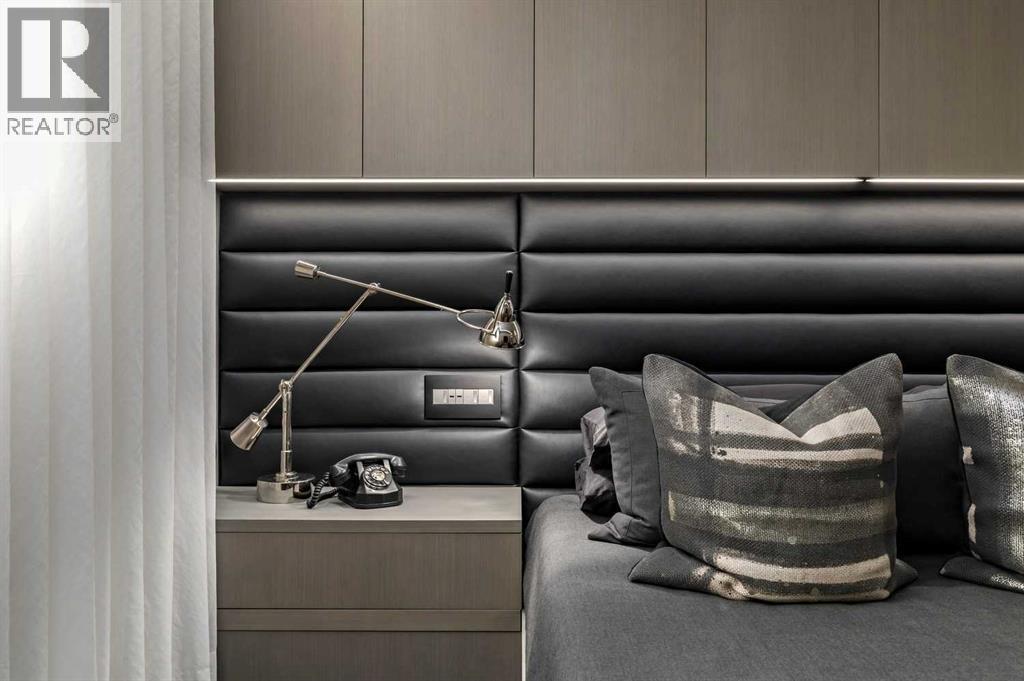 Single Family House for Sale in   Royal Avenue SW Upper Mount Royal Calgary 