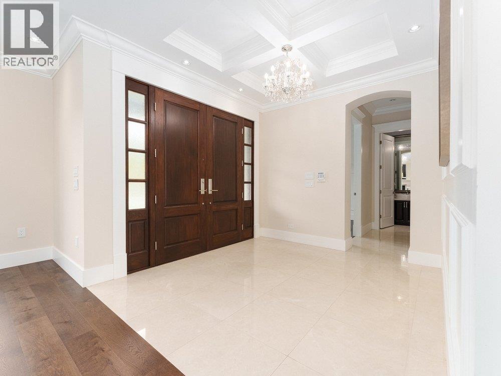 1260 KINGS AVENUE, West Vancouver