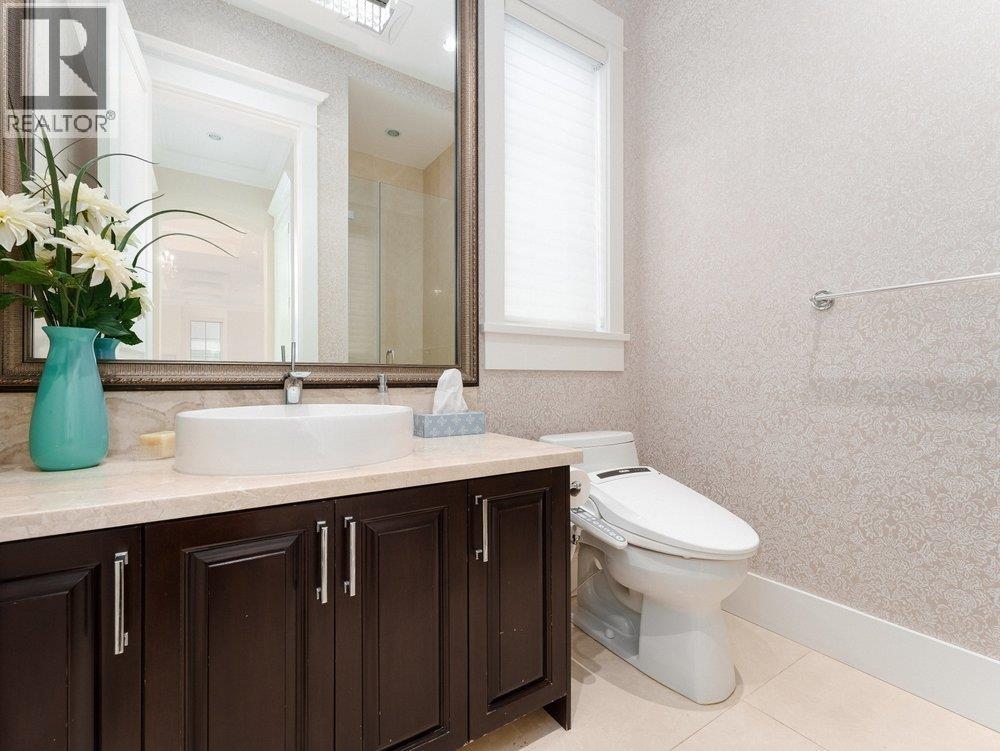 1260 KINGS AVENUE, West Vancouver