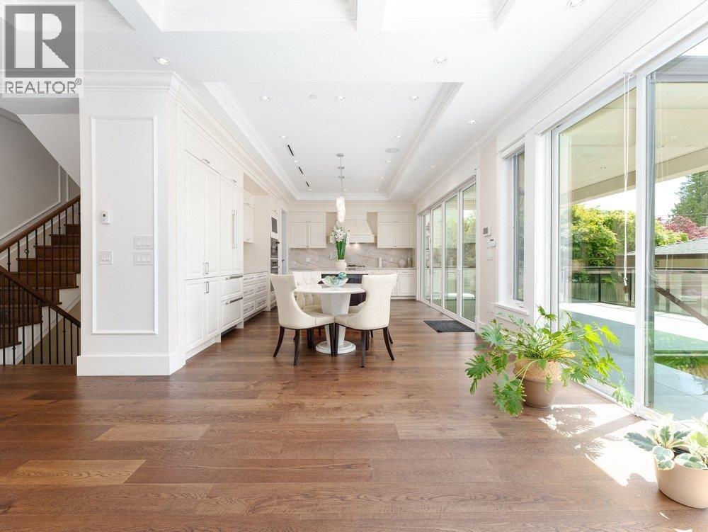 1260 KINGS AVENUE, West Vancouver