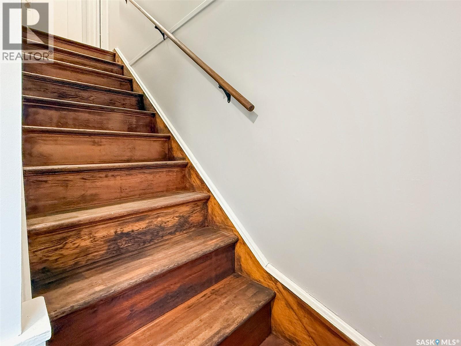 Single Family House for Sale in  th AVENUE NW Swift Current 