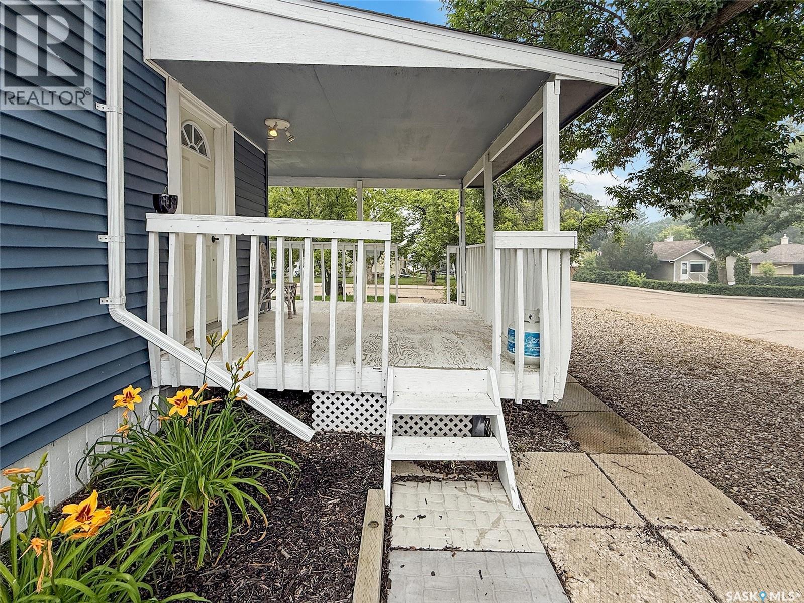 Single Family House for Sale in  th AVENUE NW Swift Current 