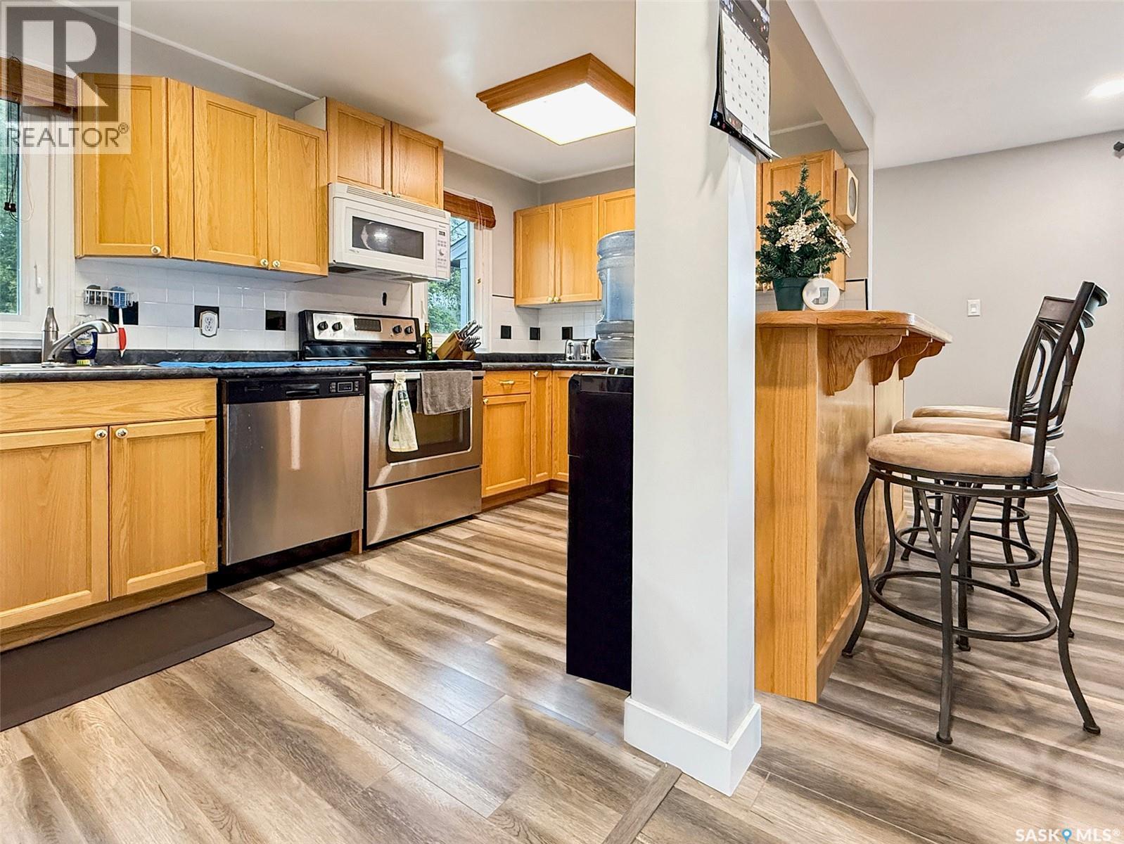 Single Family House for Sale in  th AVENUE NW Swift Current 