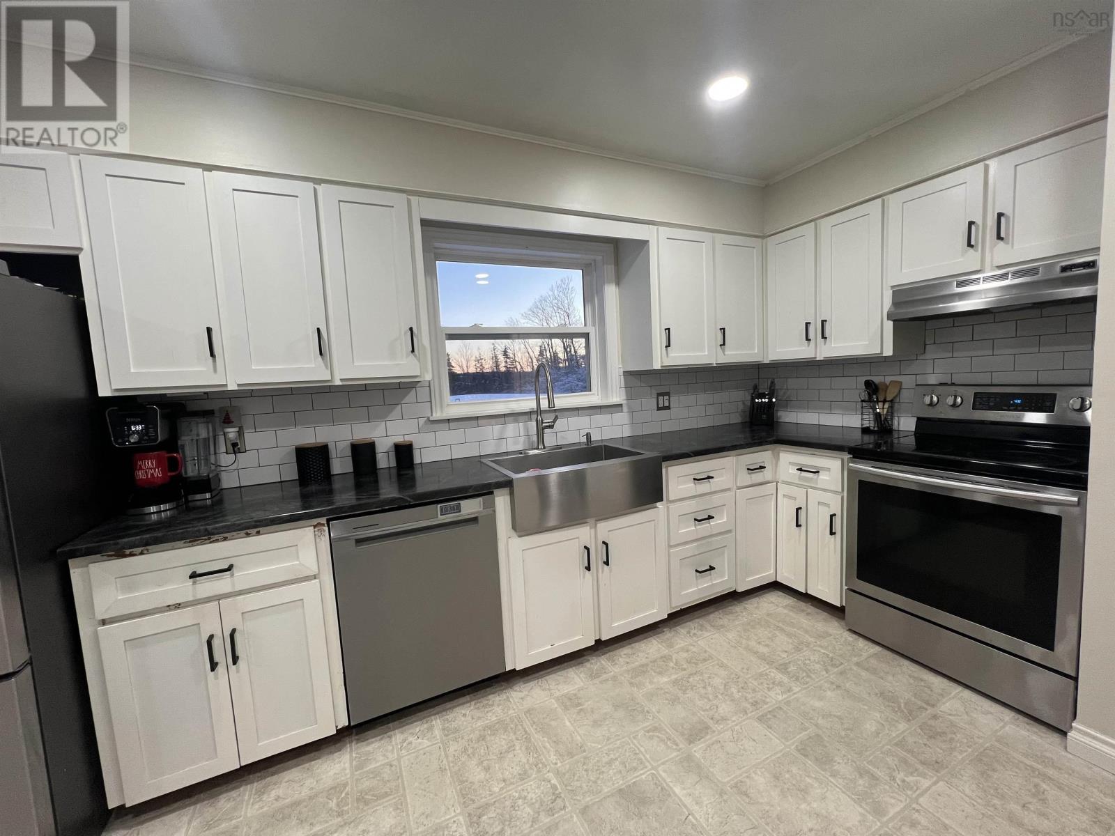 Property 8 of 27 of 25 Garvie Branch Road