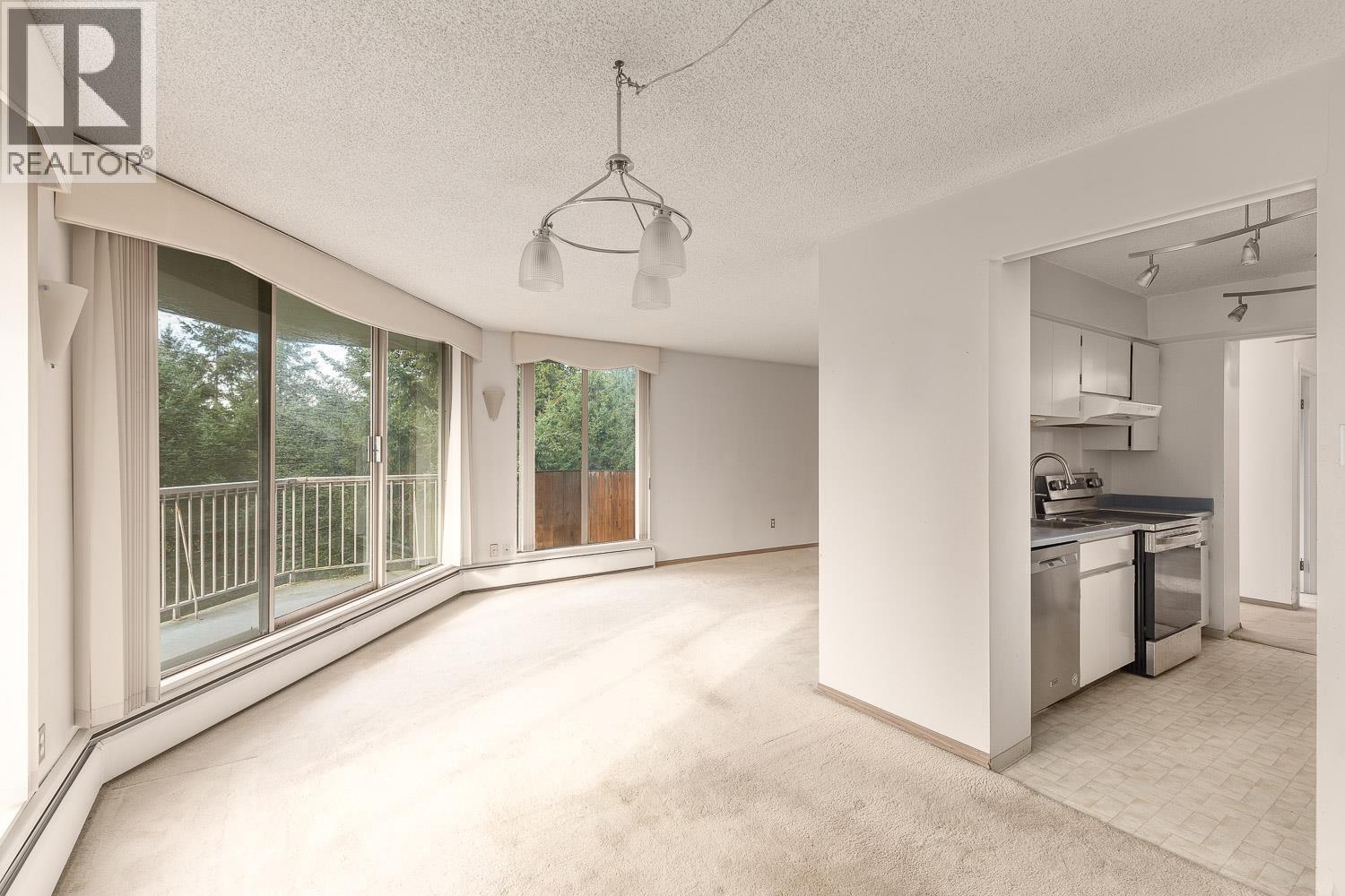 903 2024 FULLERTON AVENUE, North Vancouver