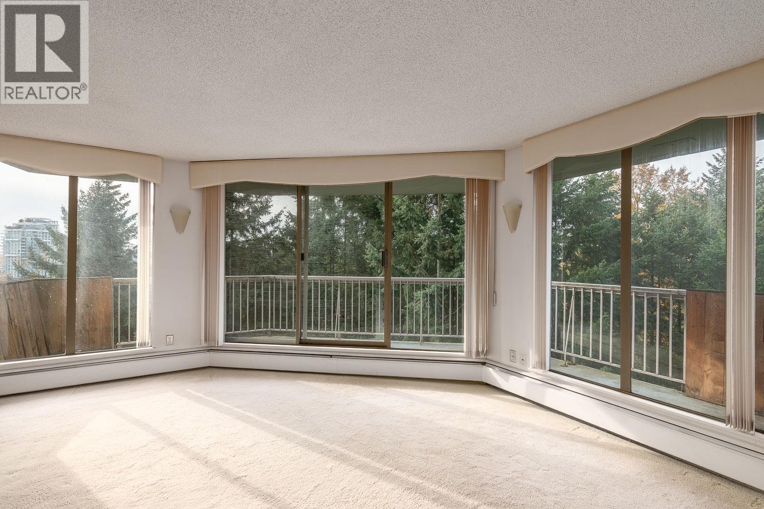 903 2024 FULLERTON AVENUE, North Vancouver