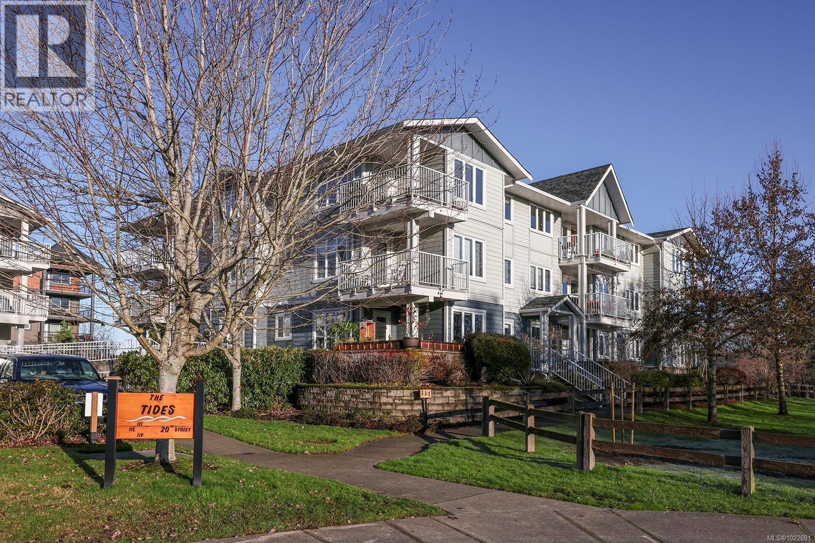 33 111 20th St, Courtenay