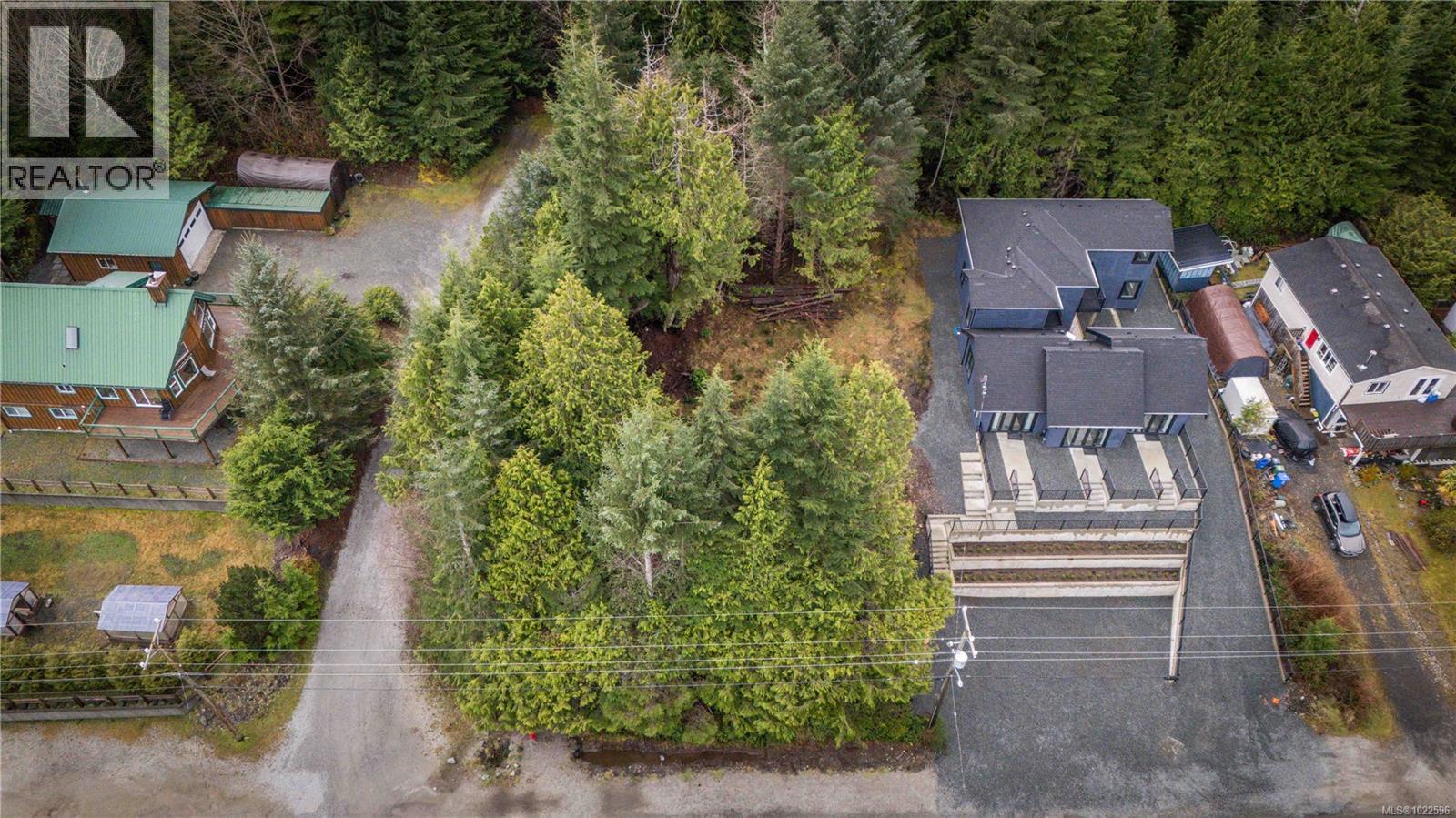 1391 Victoria Rd, Ucluelet