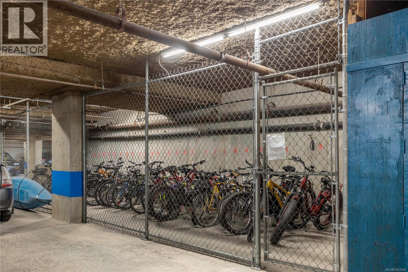 503 9805 Second St, Sidney