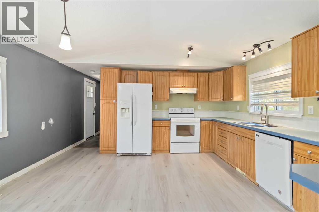 215 Grant Way, Fort McMurray