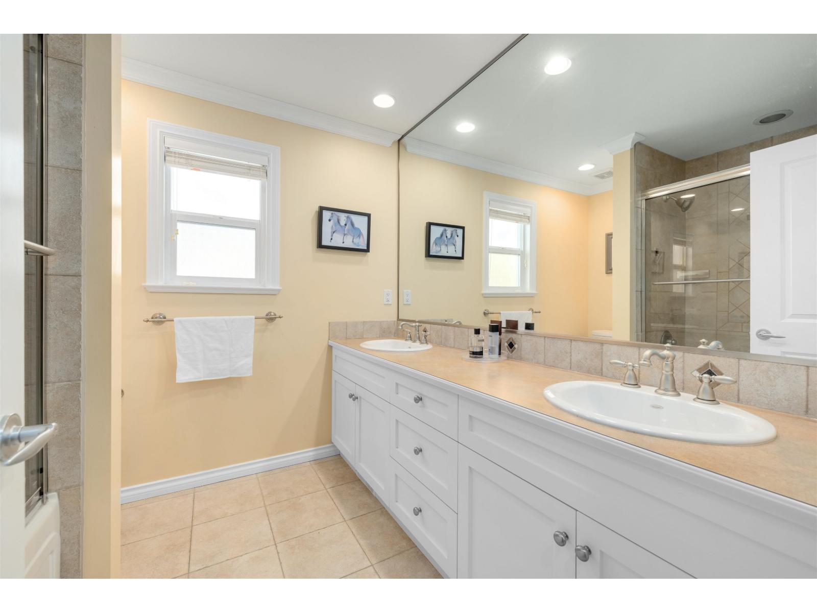 14185 33 AVENUE, Surrey