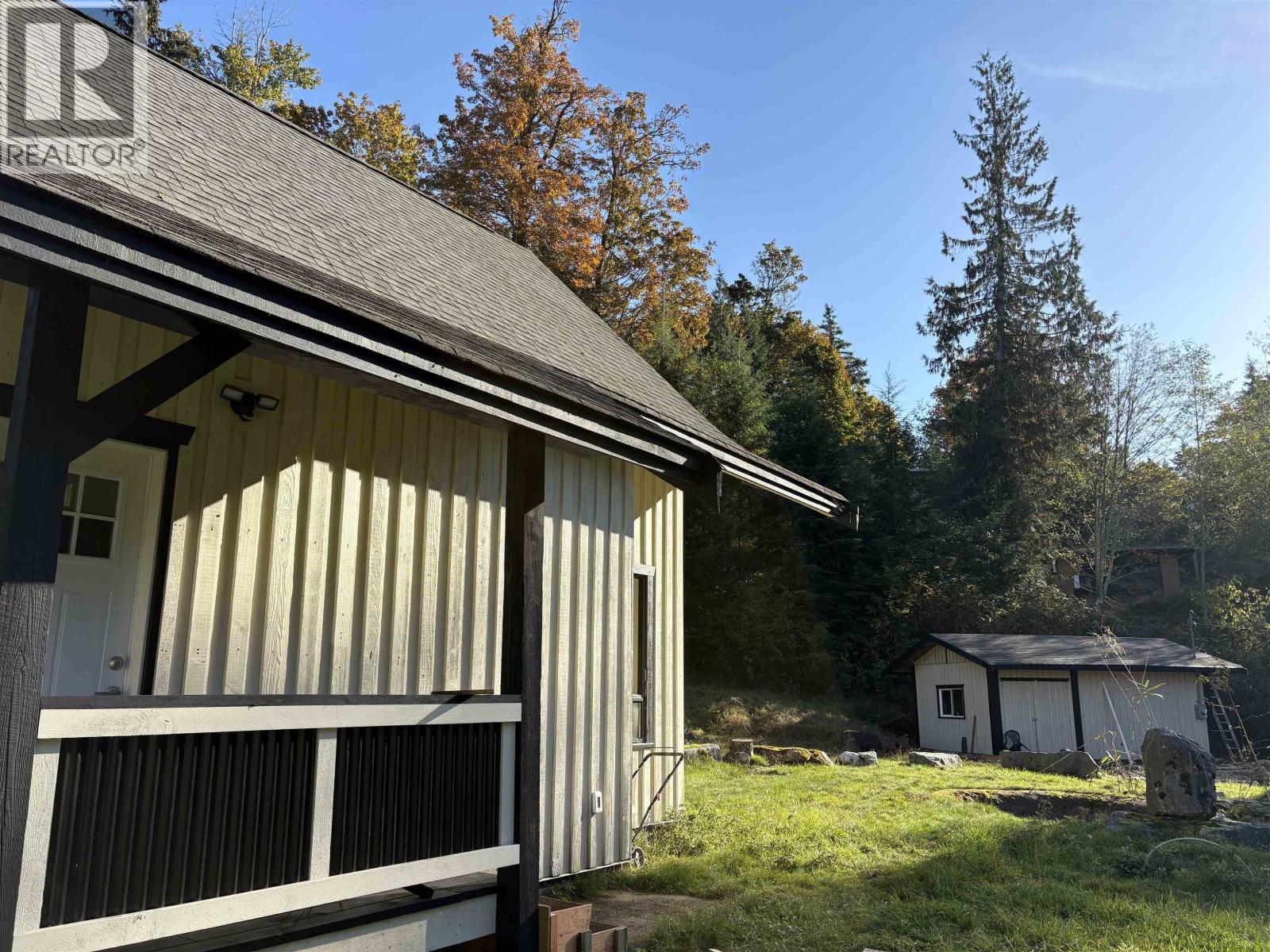 650a DULCIE ROAD, Gambier Island