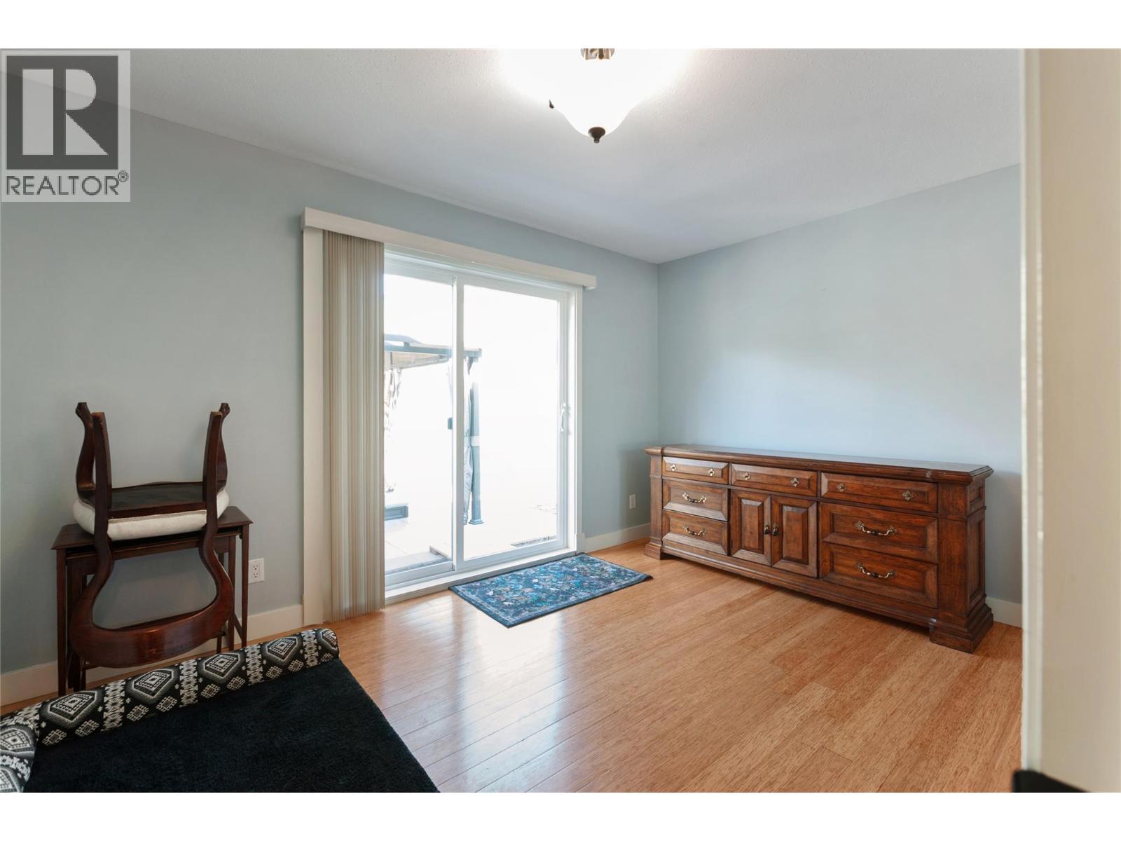 1998 Hwy 97 Highway, Okanagan Falls