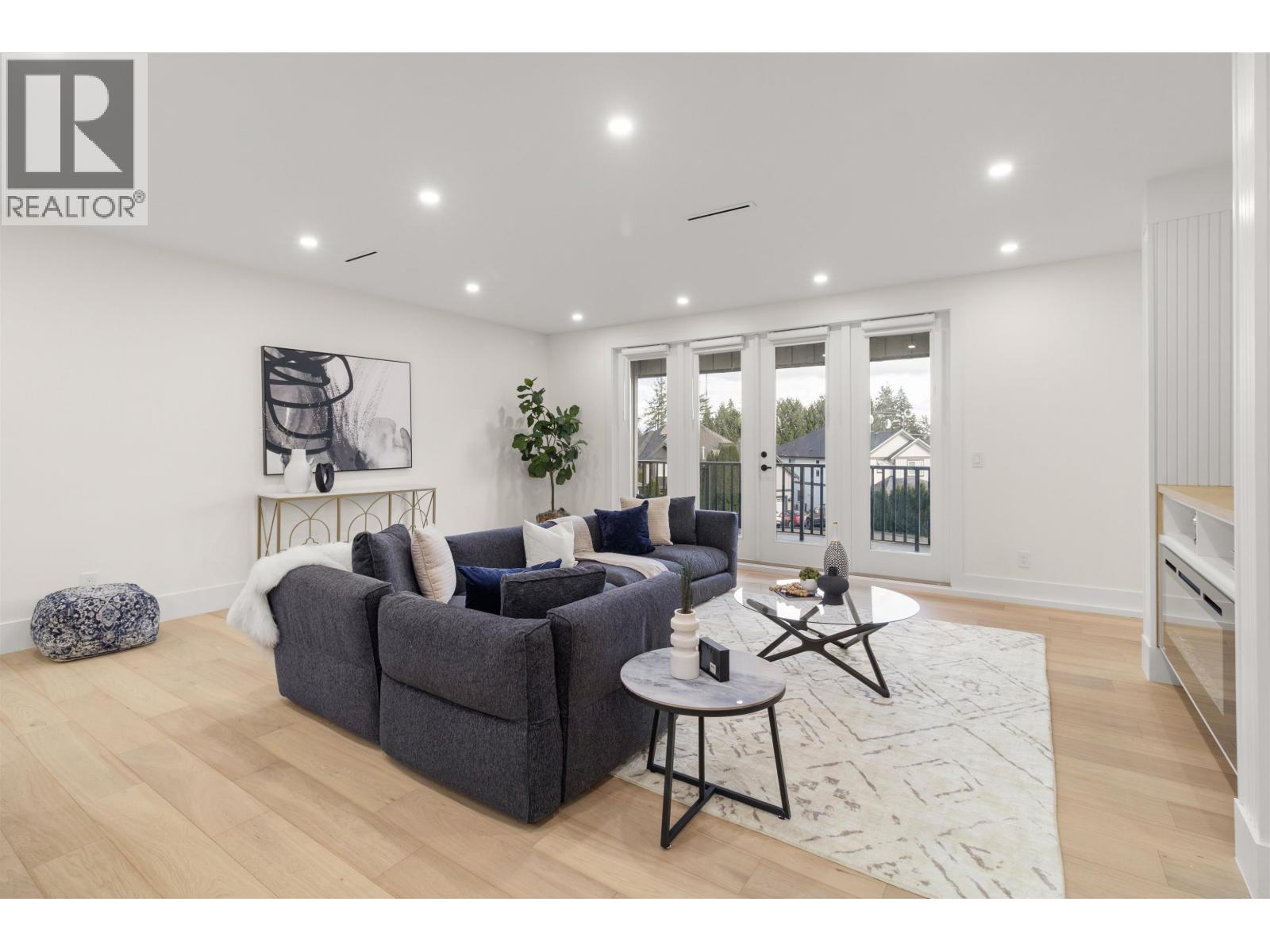 970 LAUREL COURT, Coquitlam