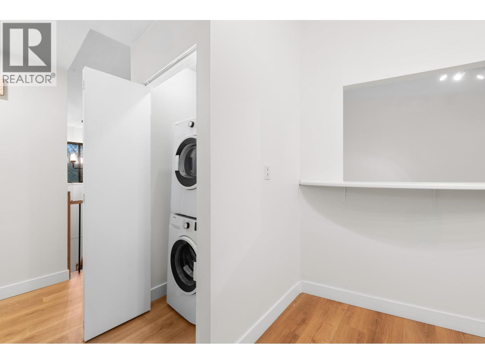 1777 CALEDONIA AVENUE, North Vancouver