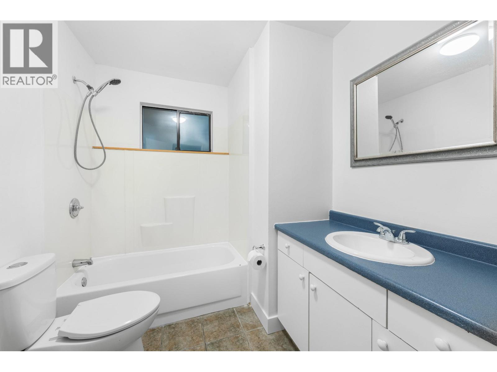 1777 CALEDONIA AVENUE, North Vancouver