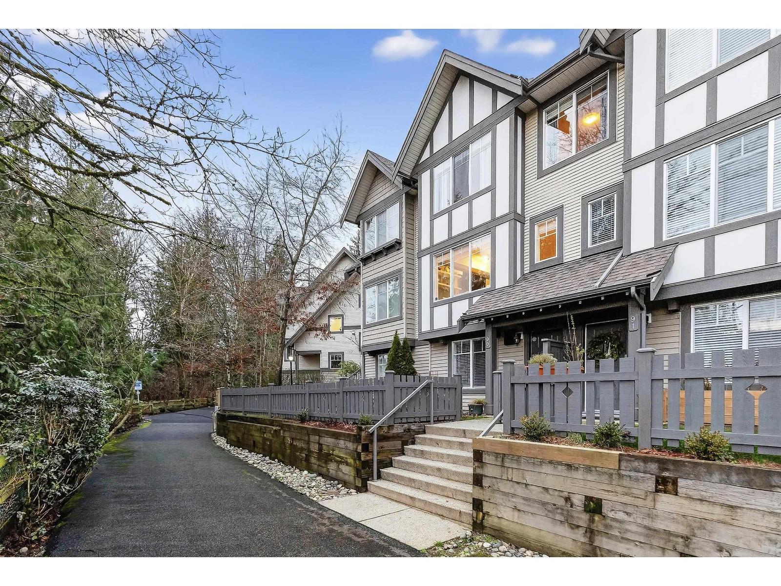 90 20038 70 AVENUE, Langley