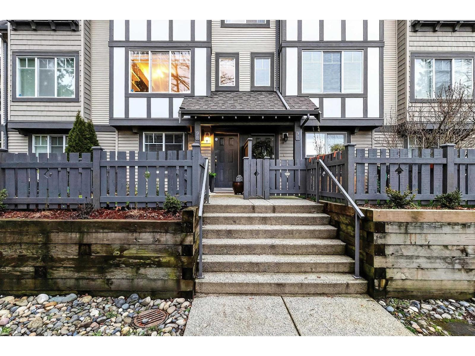 90 20038 70 AVENUE, Langley