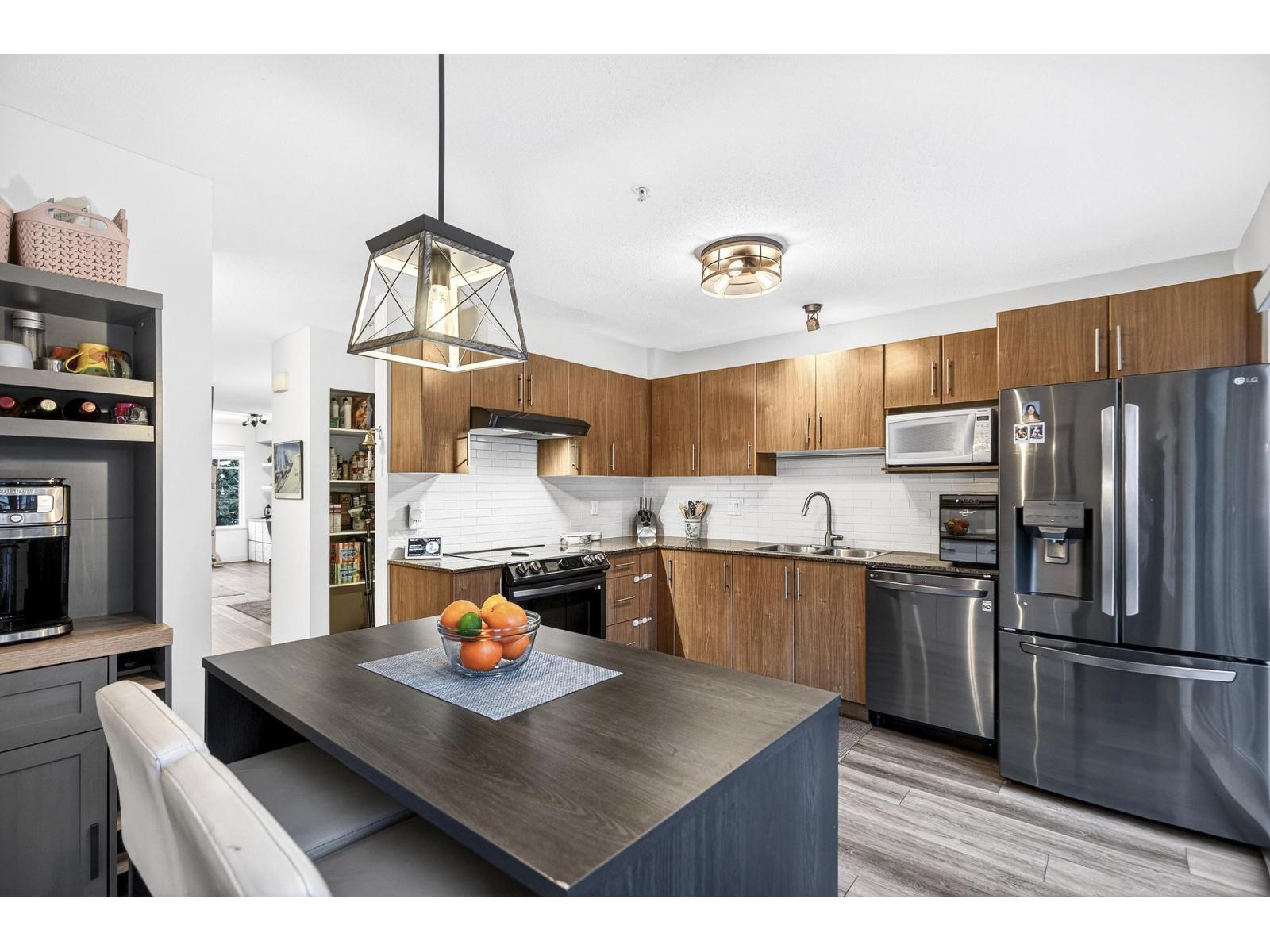 90 20038 70 AVENUE, Langley