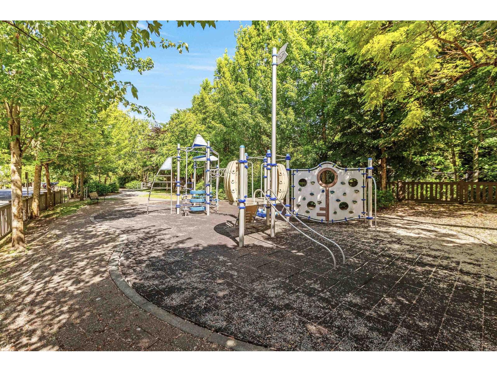 90 20038 70 AVENUE, Langley