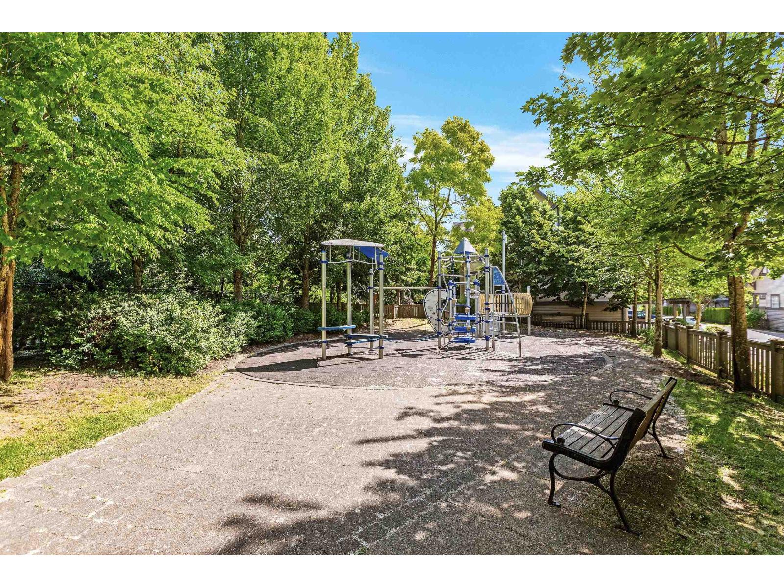 90 20038 70 AVENUE, Langley