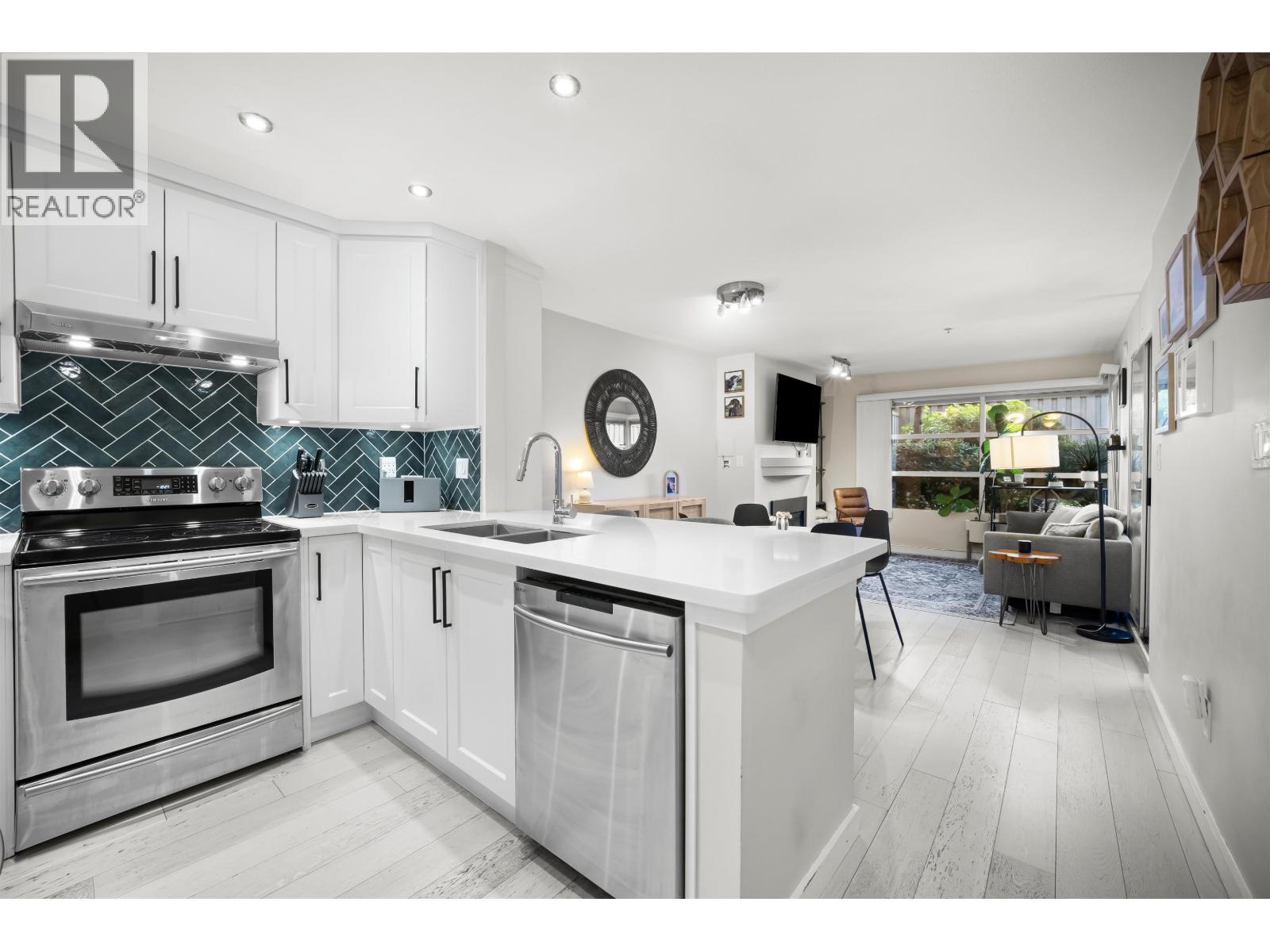 101 3023 W 4TH AVENUE, Vancouver