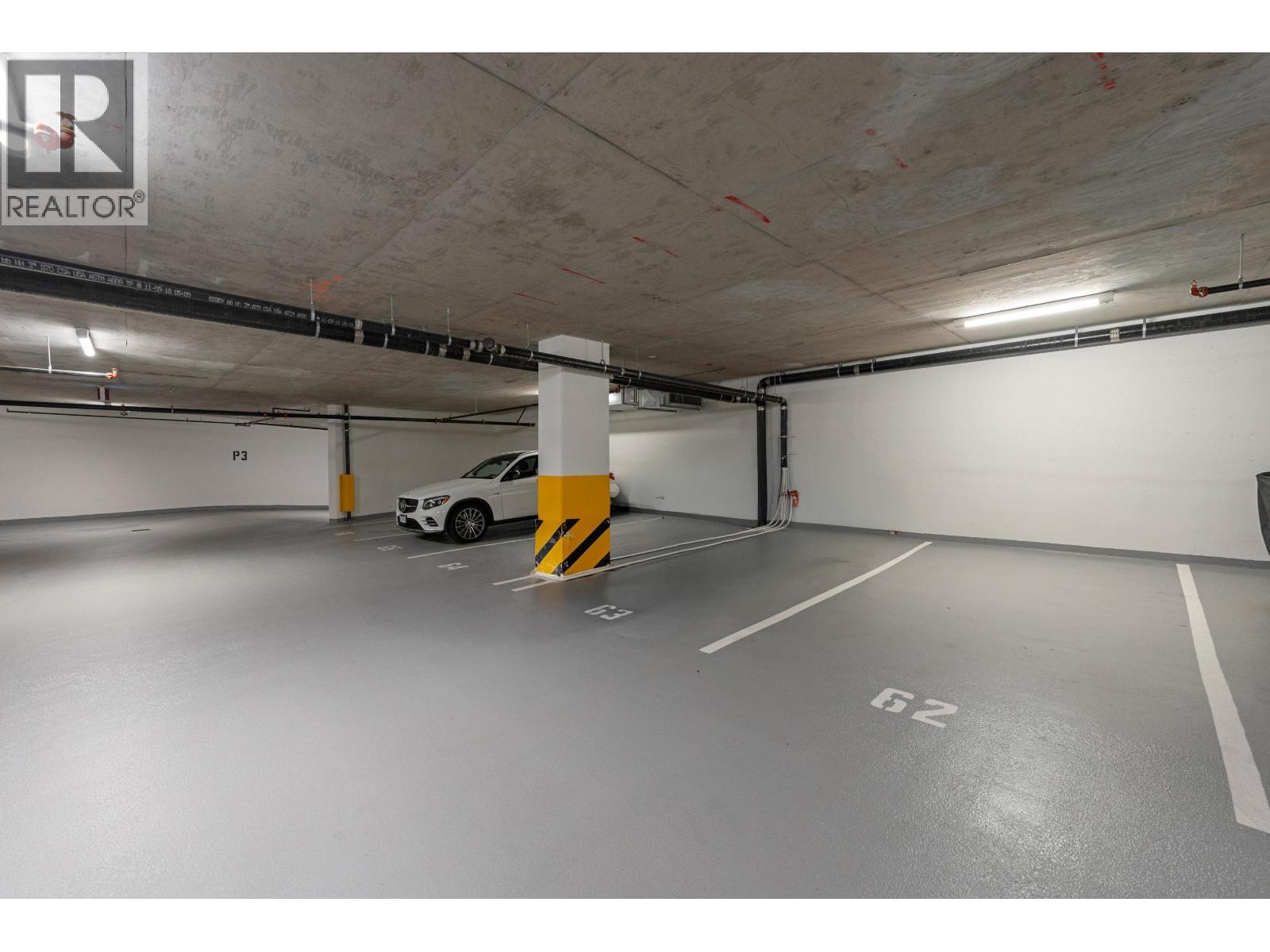 8980 UNIVERSITY CRESCENT, Burnaby