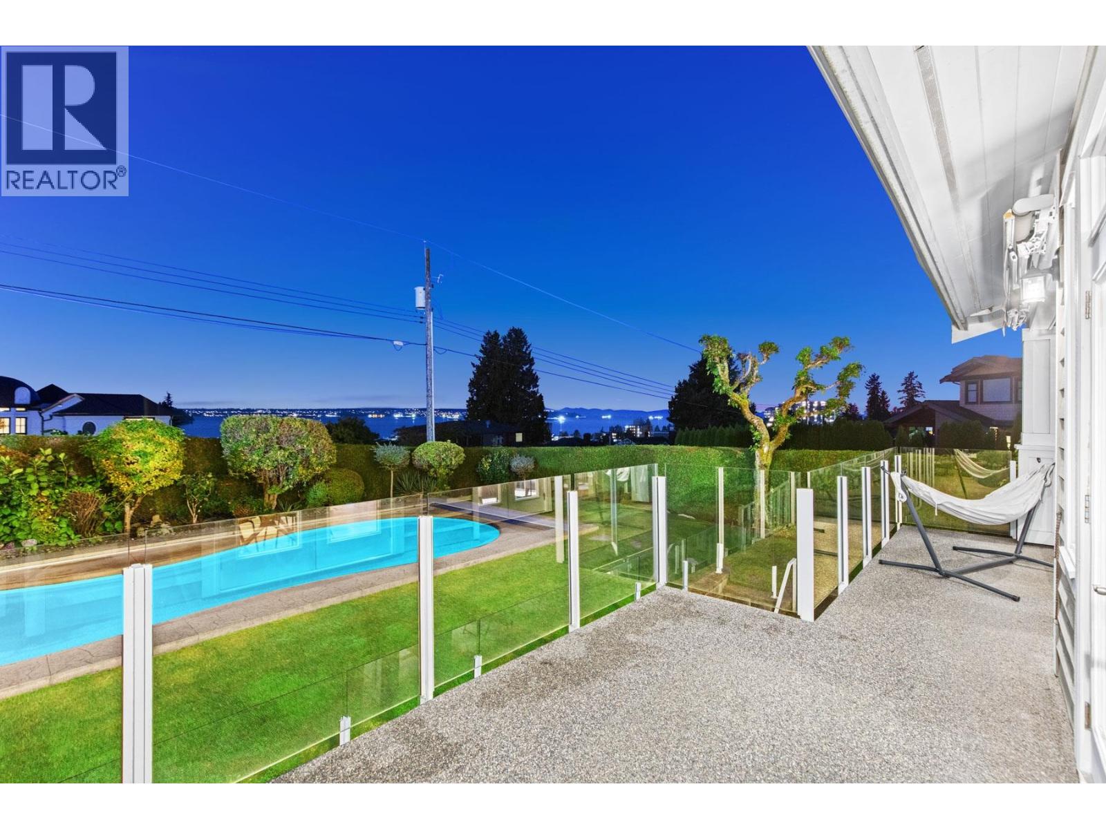 1197 FULTON AVENUE, West Vancouver