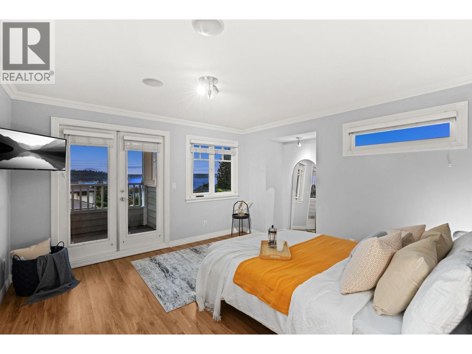 1197 FULTON AVENUE, West Vancouver