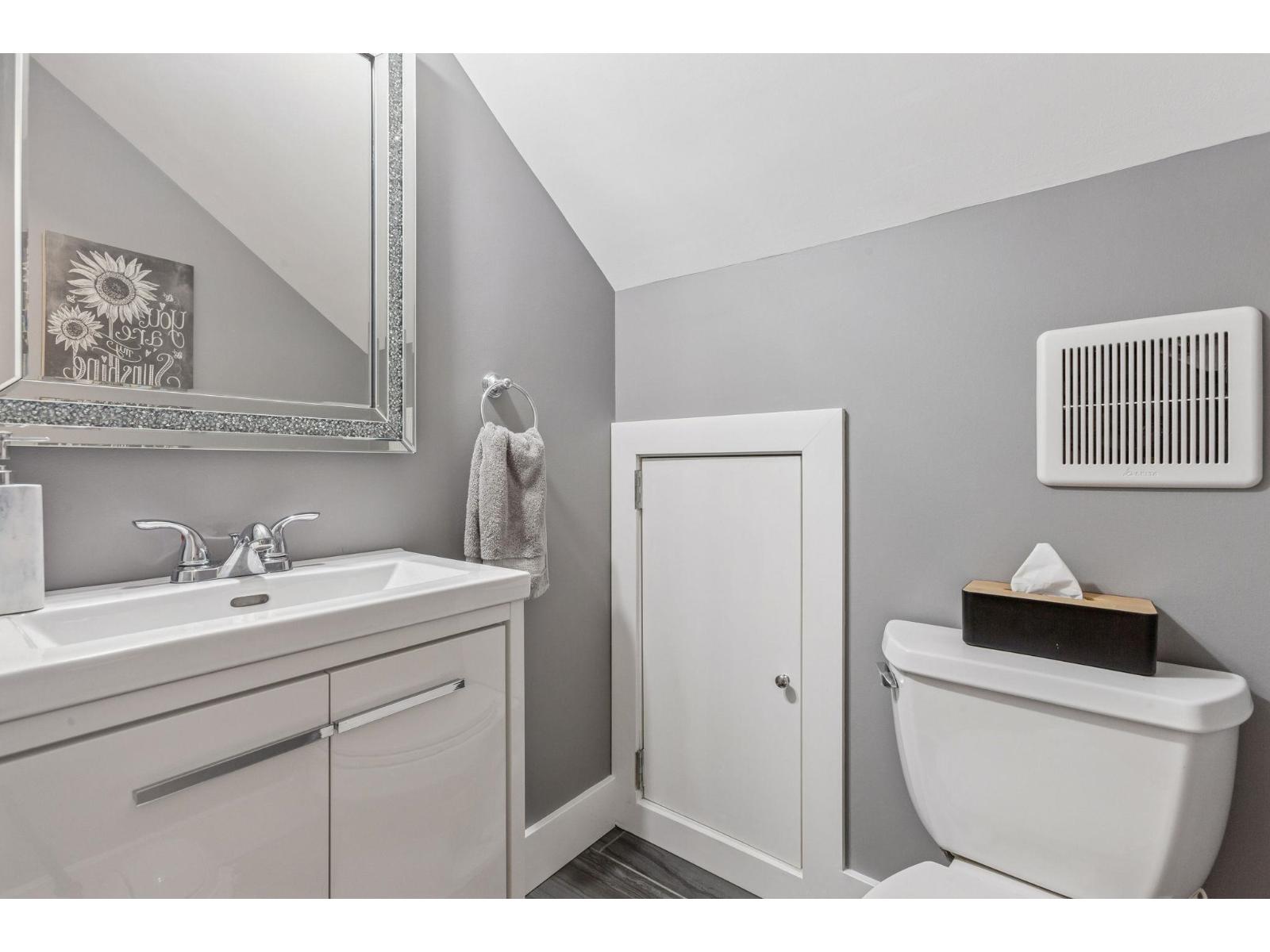 20694 39 AVENUE, Langley