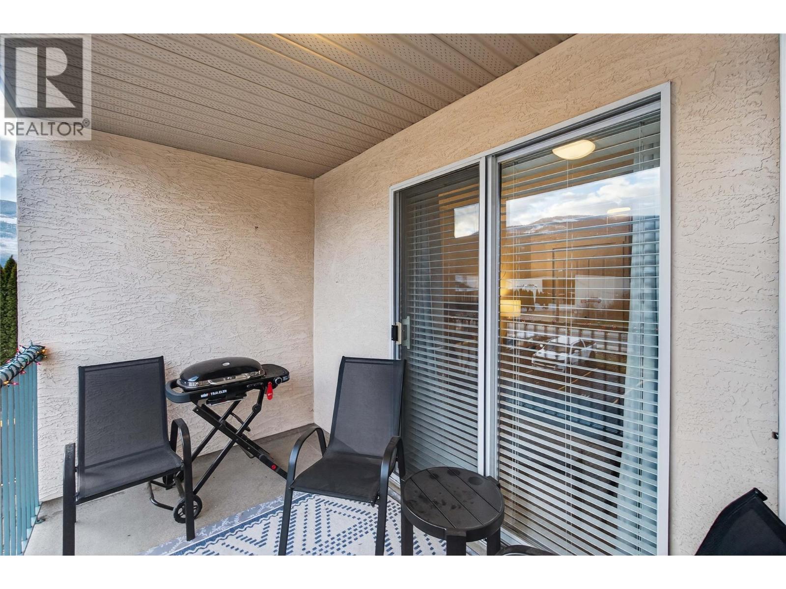 1002 Riverside Avenue Unit# 206, Sicamous