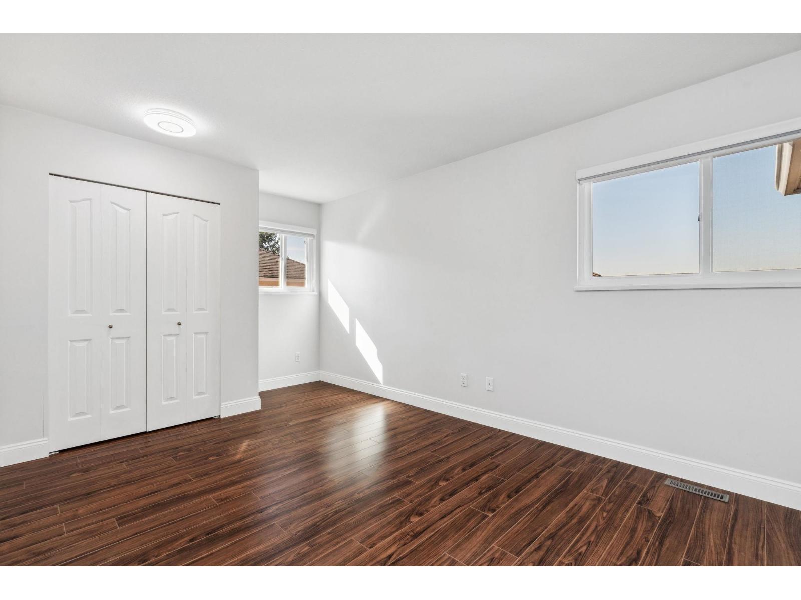 Main 8118 153A STREET, Surrey