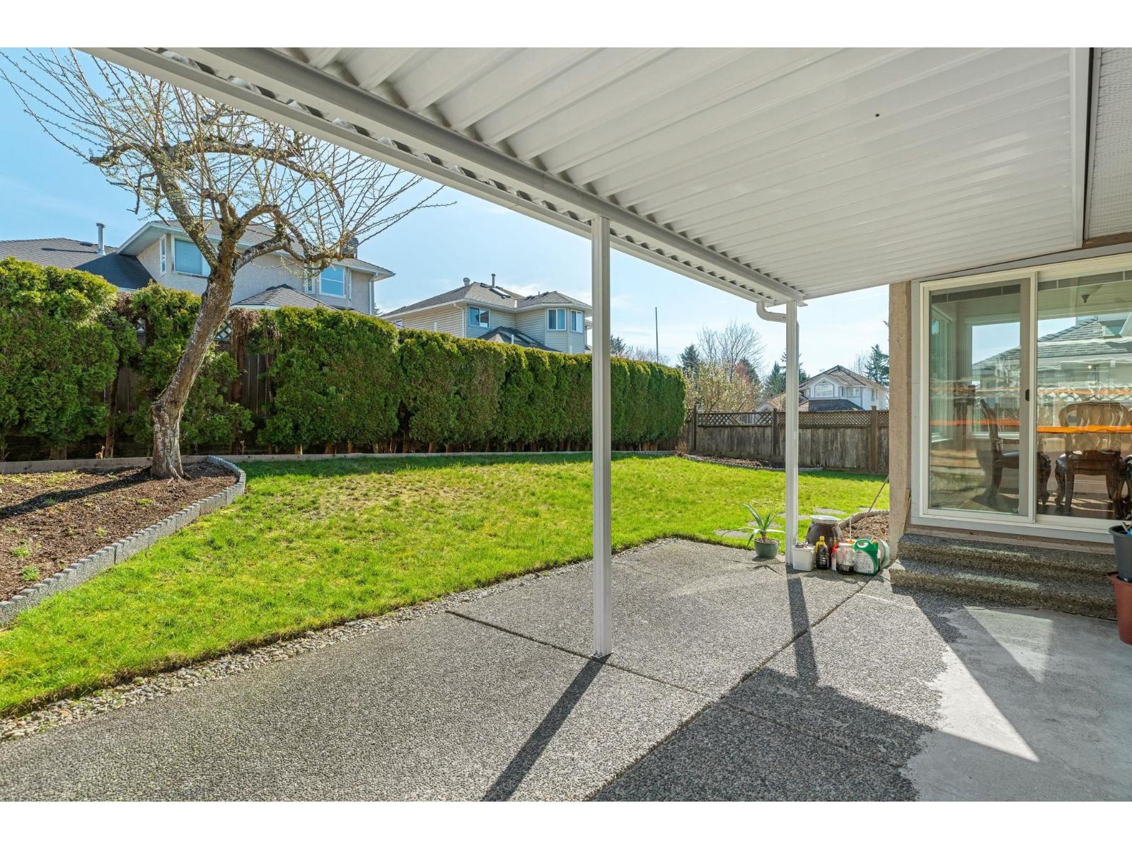 Main 8118 153A STREET, Surrey