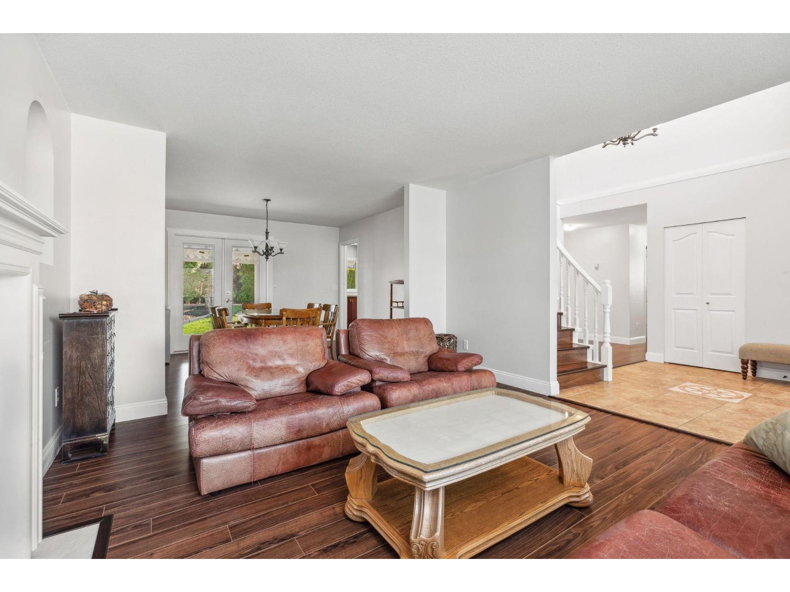 Main 8118 153A STREET, Surrey