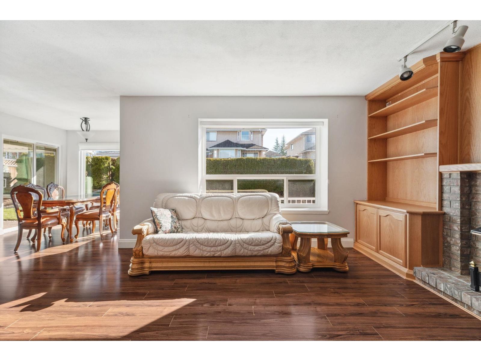 Main 8118 153A STREET, Surrey