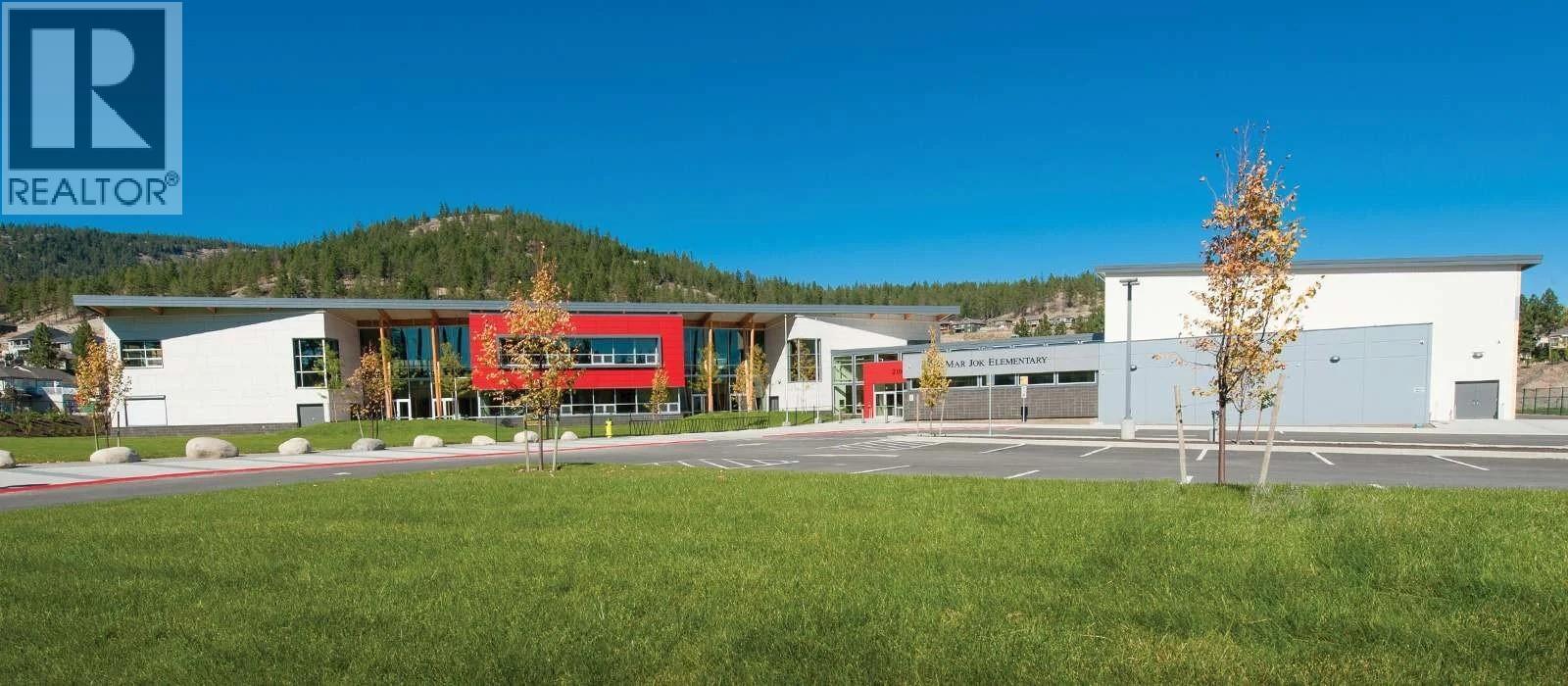 1 1450 Rose Meadow Drive, West Kelowna