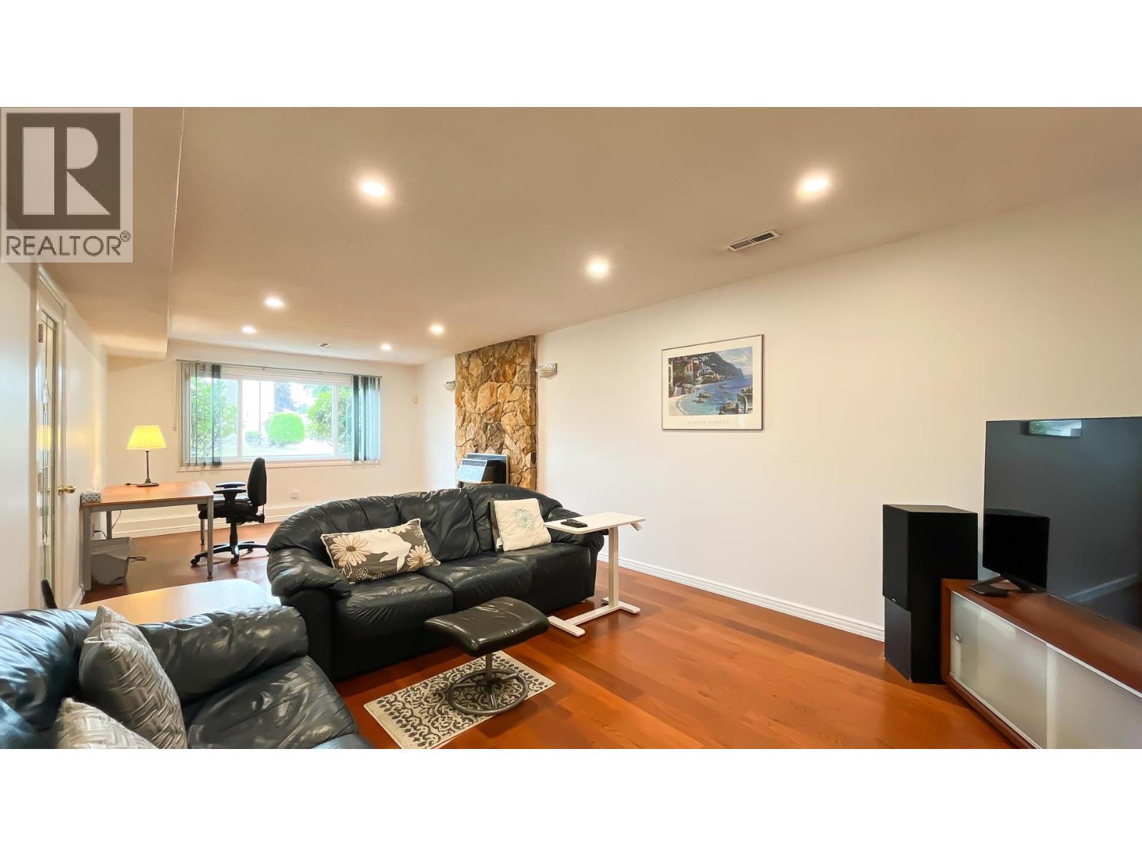 10531 HOLLYBANK DRIVE, Richmond