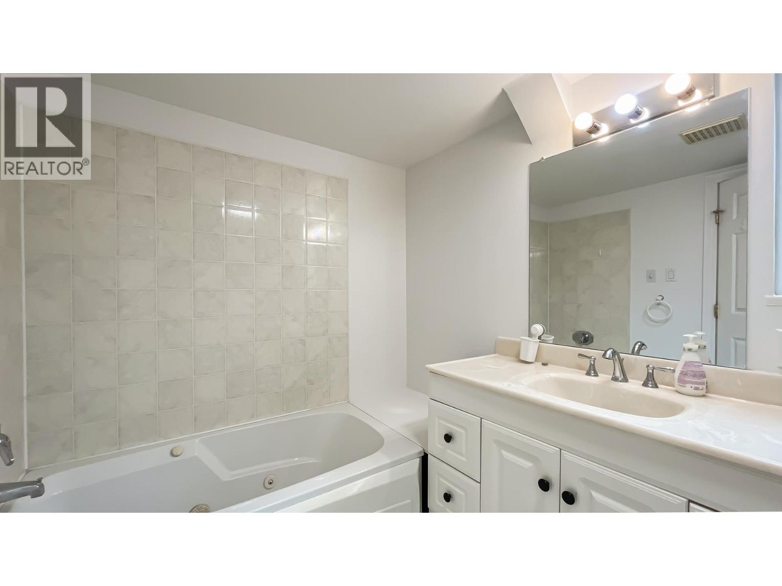 10531 HOLLYBANK DRIVE, Richmond