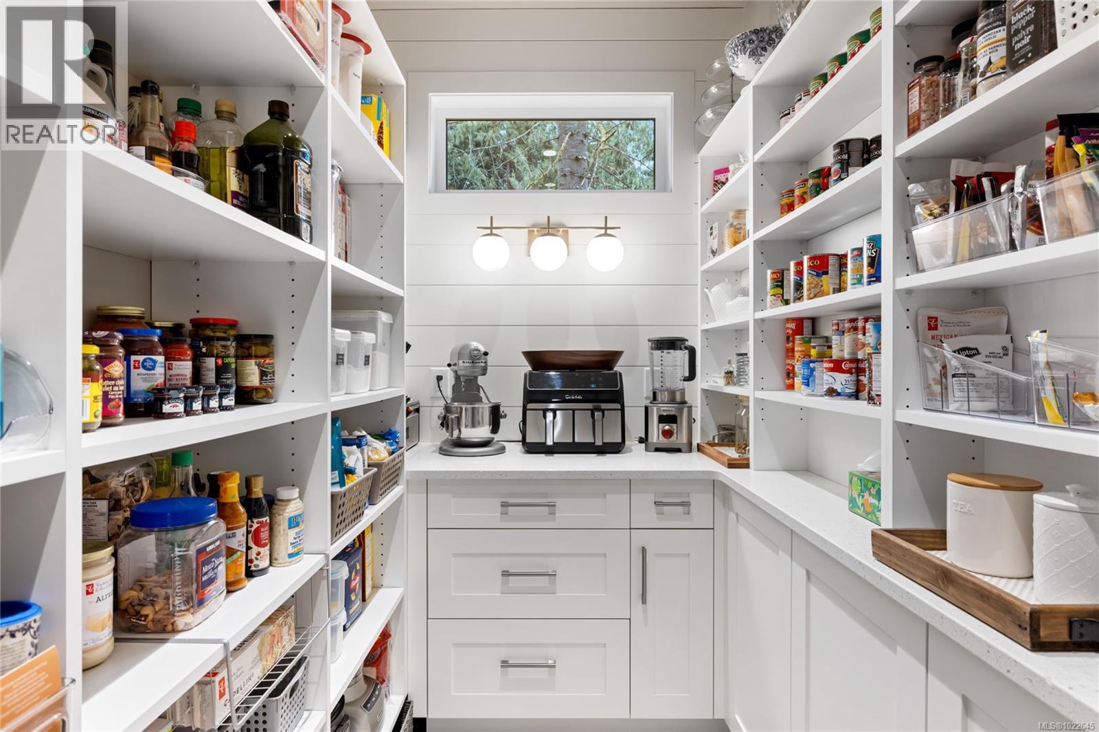 2371 Renfrew Rd, Shawnigan Lake