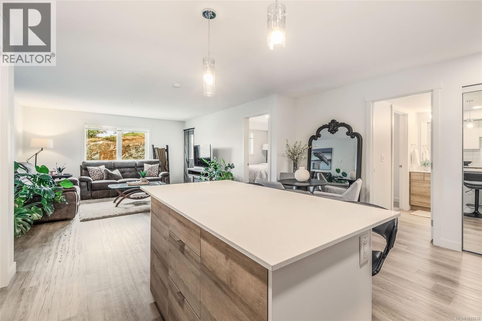 202 4820 Cedar Ridge Pl, Nanaimo