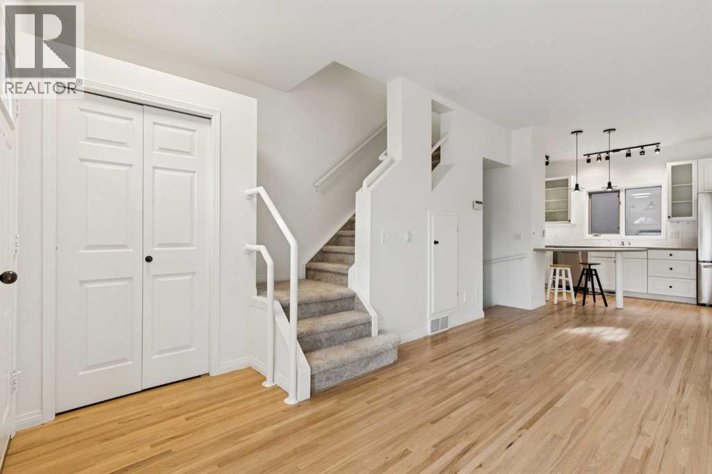 Single Family House for Sale in   Avenue SW Killarney/Glengarry Calgary 