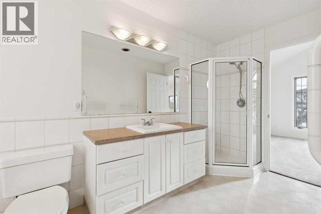 Single Family House for Sale in   Avenue SW Killarney/Glengarry Calgary 