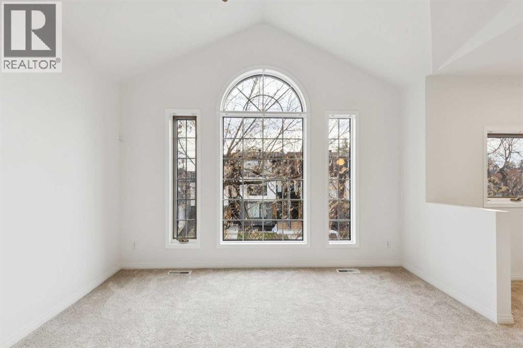 Single Family House for Sale in   Avenue SW Killarney/Glengarry Calgary 