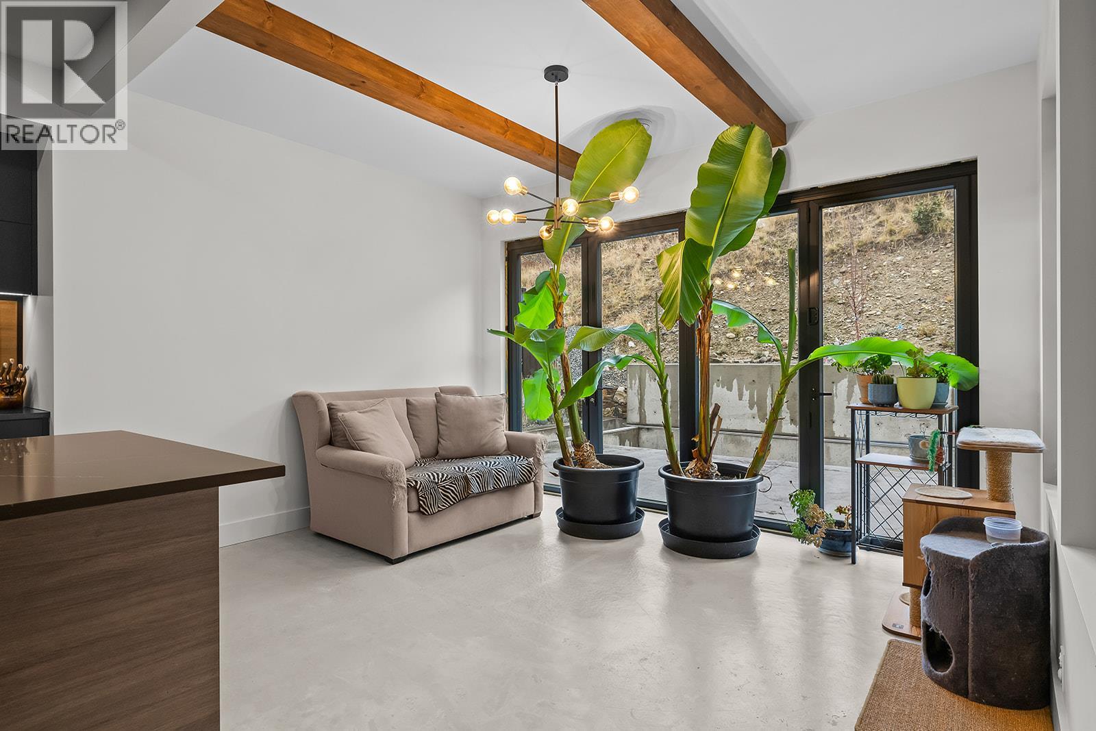  443 Vision Court, Kelowna