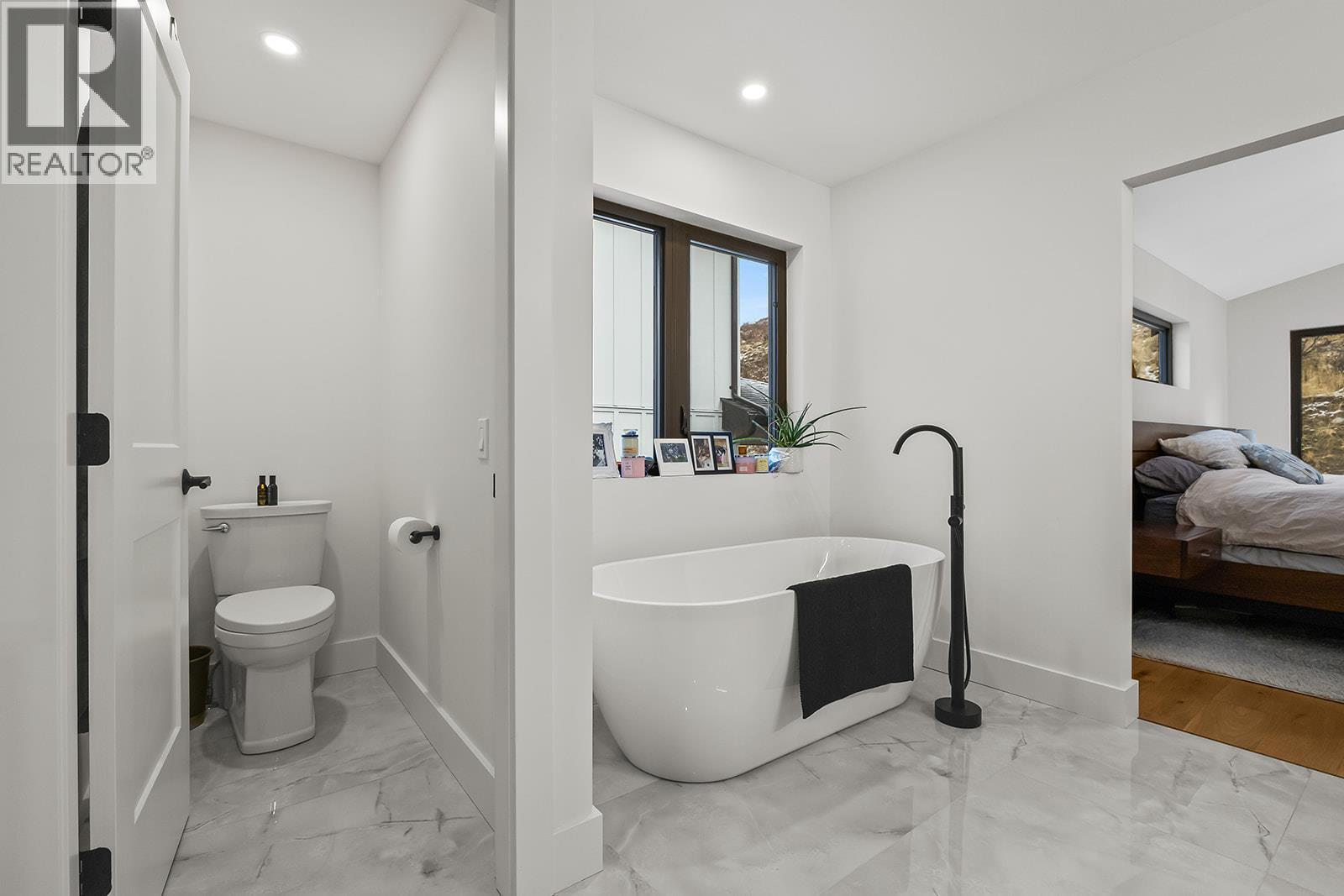  443 Vision Court, Kelowna