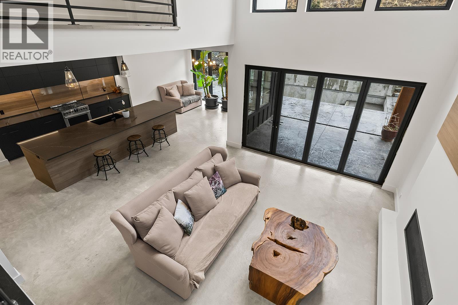  443 Vision Court, Kelowna