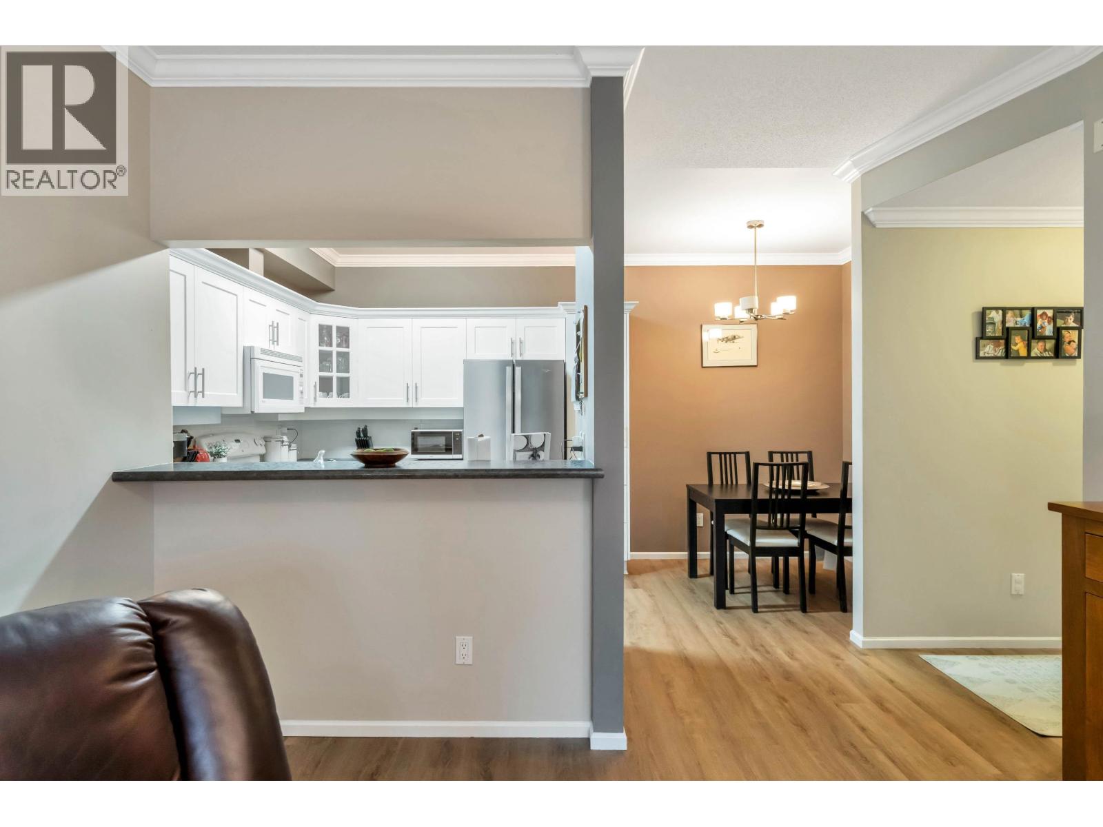 #202-4745 54A Street, Delta