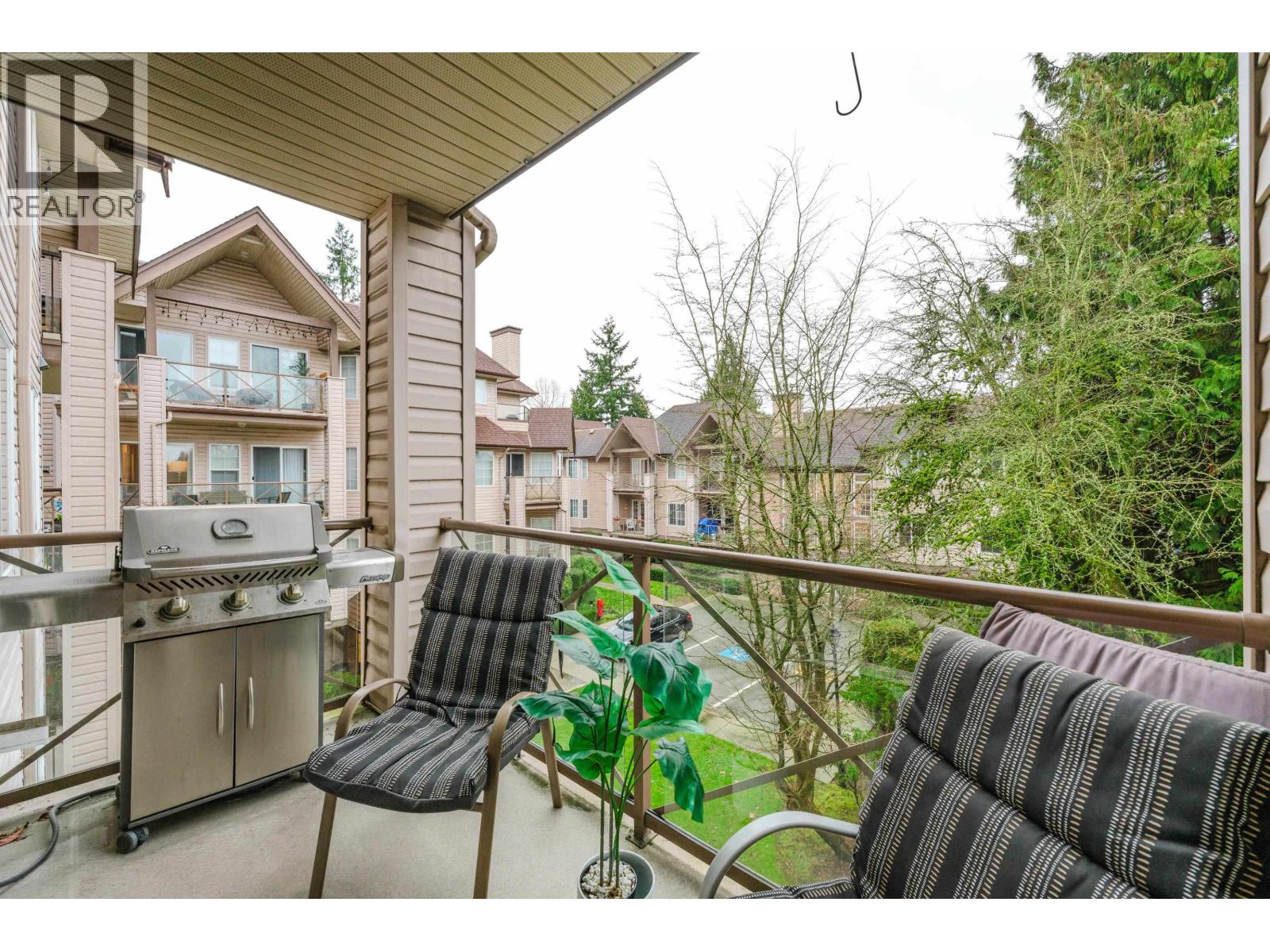 #202-4745 54A Street, Delta